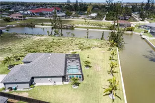 1833 SW 11th Terrace, Cape Coral, FL 33991 - Photo 37