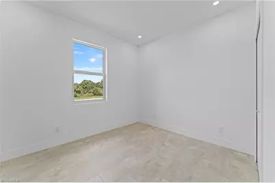 752 Cardinal St E, Lehigh Acres, FL 33974 - Photo 19