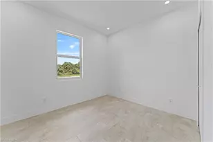 752 Cardinal St E, Lehigh Acres, FL 33974 - Photo 19