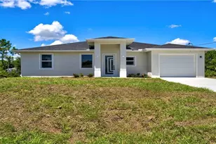 752 Cardinal St E, Lehigh Acres, FL 33974 - Photo 3