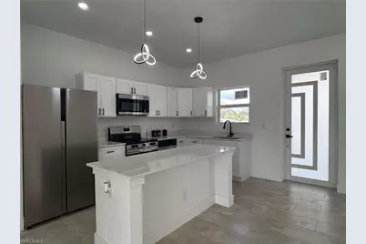 752 Cardinal St E, Lehigh Acres, FL 33974 - Photo 9