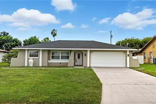 4520 SE 11th Pl, Cape Coral, FL 33904 - Photo 9