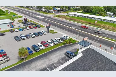 1621 N Tamiami Trl #6, North Fort Myers, FL 33903 - Photo 7