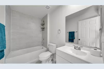 1125 NE 11th Ter, Cape Coral, FL 33909 - Photo 17