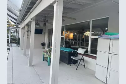 6335 Hofstra Ct W, Fort Myers, FL 33919 - Photo 5