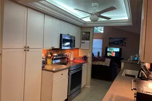 6335 Hofstra Ct W, Fort Myers, FL 33919 - Photo 9