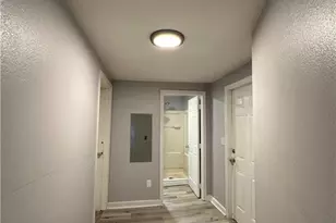 2115 Crawford St, Fort Myers, FL 33901 - Photo 7