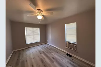 2115 Crawford St, Fort Myers, FL 33901 - Photo 11