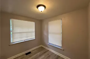 2115 Crawford St, Fort Myers, FL 33901 - Photo 3