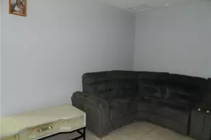 2913 65th St W, Lehigh Acres, FL 33971 - Photo 9