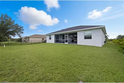 2118 NW 14th Ln, Cape Coral, FL 33993 - Photo 23