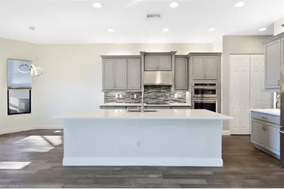 11727 Kati Falls Ln, Fort Myers, FL 33913 - Photo 9