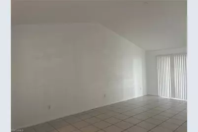 839 SW 48th Ter #206, Cape Coral, FL 33914 - Photo 5