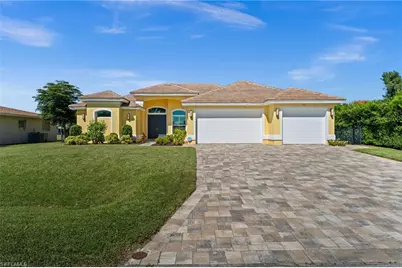 211 SE 37th Ln, Cape Coral, FL 33904 - Photo 1