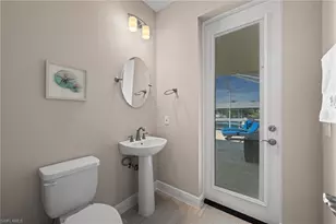 211 SE 37th Ln, Cape Coral, FL 33904 - Photo 29