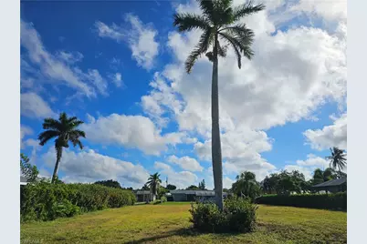 5275 Tiffany Ct, Cape Coral, FL 33904 - Photo 11
