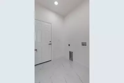 2704 22nd St W, Lehigh Acres, FL 33971 - Photo 23