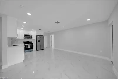 3302 39th St W, Lehigh Acres, FL 33971 - Photo 7