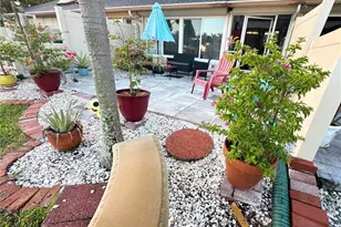 1715 SE 46th Ln, Cape Coral, FL 33904 - Photo 11