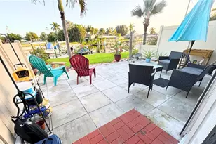 1715 SE 46th Ln, Cape Coral, FL 33904 - Photo 9