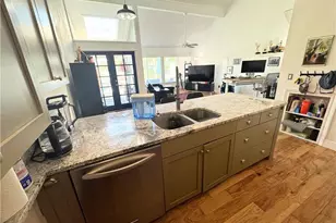 1715 SE 46th Ln, Cape Coral, FL 33904 - Photo 15