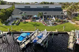 1715 SE 46th Ln, Cape Coral, FL 33904 - Photo 7