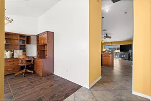 121 NE 11th Terrace, Cape Coral, FL 33909 - Photo 5