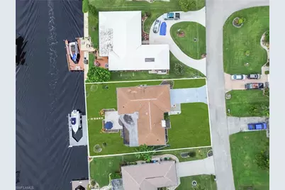 3746 SE 1st Pl, Cape Coral, FL 33904 - Photo 41