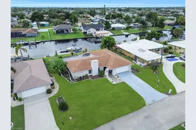 3746 SE 1st Pl, Cape Coral, FL 33904 - Photo 43