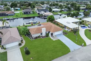 3746 SE 1st Pl, Cape Coral, FL 33904 - Photo 43