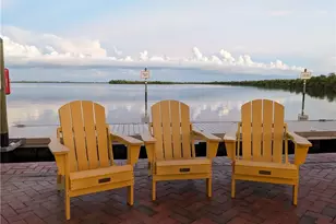 545 SE 4th Terrace, Cape Coral, FL 33990 - Photo 31