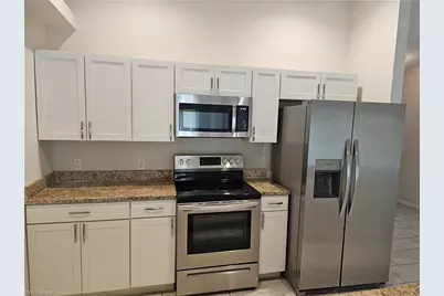 545 SE 4th Ter, Cape Coral, FL 33990 - Photo 7