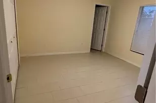 1035 Andalusia Blvd, Cape Coral, FL 33909 - Photo 11