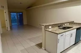 1035 Andalusia Blvd, Cape Coral, FL 33909 - Photo 7