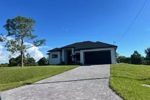 2010 NW 6th Terrace, Cape Coral, FL 33993 - Photo 3