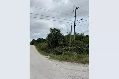 7281 Kreamers Dr, Bokeelia, FL 33922 - Photo 7