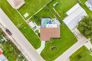 1444 SE 11th Terrace, Cape Coral, FL 33990 - Photo 27