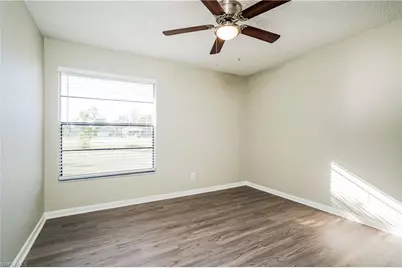 220 SE 27th Ter, Cape Coral, FL 33904 - Photo 11