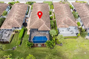 10553 Avila Cir, Fort Myers, FL 33913 - Photo 25