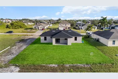 2300 NW 8th Ter, Cape Coral, FL 33993 - Photo 29