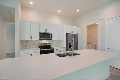 2619 SW 5th Ave, Cape Coral, FL 33914 - Photo 7