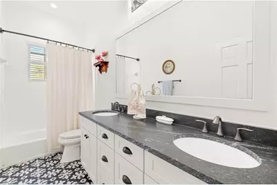 519 Kinzie Island Ct, Sanibel, FL 33957 - Photo 25