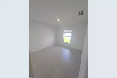 12212 Sydney Ct, Lehigh Acres, FL 33974 - Photo 11