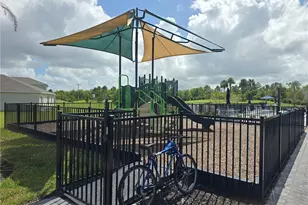 12212 Sydney Ct, Lehigh Acres, FL 33974 - Photo 27