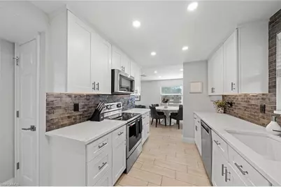 9009 Cypress Dr S, Fort Myers, FL 33967 - Photo 9