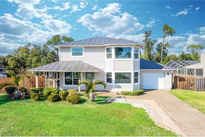 9009 Cypress Dr S, Fort Myers, FL 33967 - Photo 23