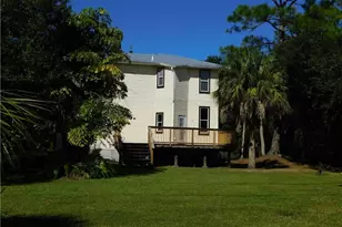 16990 Laurelin Ct, North Fort Myers, FL 33917 - Photo 31