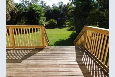 16990 Laurelin Ct, North Fort Myers, FL 33917 - Photo 29