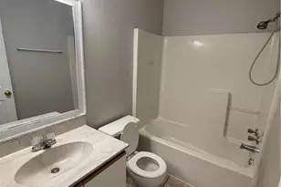 1409 SW 11th Pl, Cape Coral, FL 33991 - Photo 9