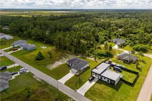 1238 County St E, Lehigh Acres, FL 33974 - Photo 31